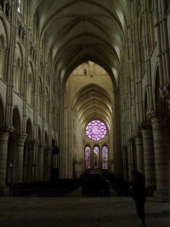 Katedrála v Laonu-jeden ze vzorů ostatních gotických katedrál