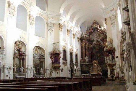 Dub-nad-Moravou_interier